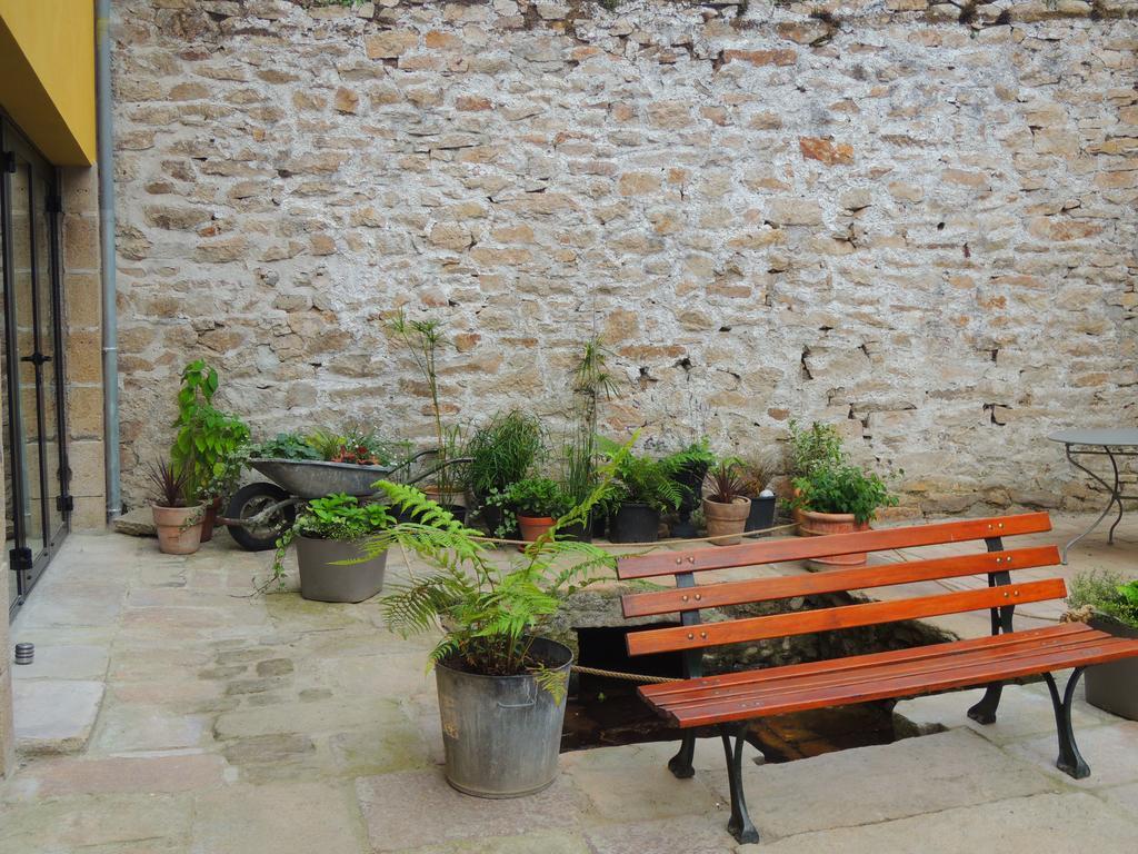 La Quincaillerie Guest house *